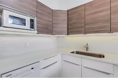 1129 Seaside Drive #7, Sarasota, FL 34242 - Photo 15