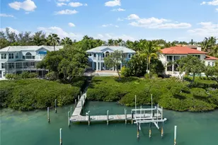 757 Hideaway Bay Dr, Longboat Key, FL 34228 - Photo 3