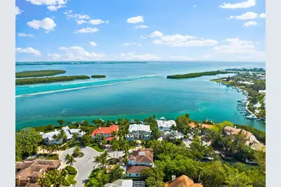 757 Hideaway Bay Drive, Longboat Key, FL 34228 - Photo 5