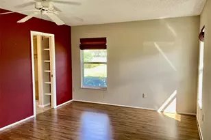 7302 9th Ave W, Bradenton, FL 34209 - Photo 17