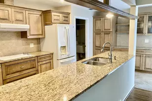 7302 9th Ave W, Bradenton, FL 34209 - Photo 13