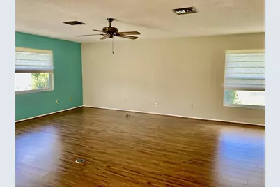 7302 9th Avenue W, Bradenton, FL 34209 - Photo 5