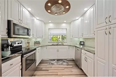 5025 Marsh Field Road, Sarasota, FL 34235 - Photo 15