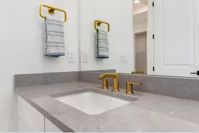 18881 Daybreak Drive, Venice, FL 34293 - Photo 19