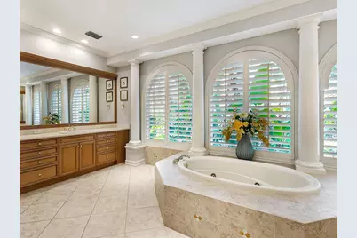 19428 Ganton Avenue, Lakewood Ranch, FL 34202 - Photo 47