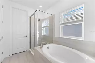 9048 Tequila Sunrise Dr, Sarasota, FL 34241 - Photo 17
