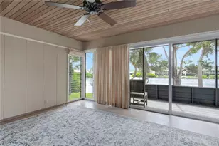 62 Sandy Hook Rd S, Sarasota, FL 34242 - Photo 21