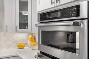 5880 Midnight Pass Rd, Sarasota, FL 34242 - Photo 9