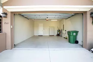 7321 Emma Rd, Bradenton, FL 34209 - Photo 11