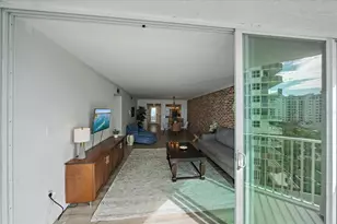 1770 Benjamin Franklin Dr, Sarasota, FL 34236 - Photo 27