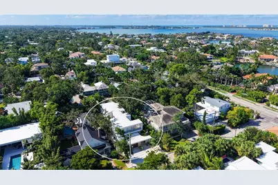 1642 Bahia Vista Street, Sarasota, FL 34239 - Photo 97