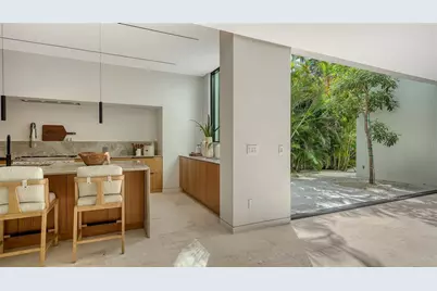 1642 Bahia Vista Street, Sarasota, FL 34239 - Photo 19