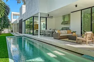 1642 Bahia Vista St, Sarasota, FL 34239 - Photo 39