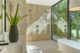 1642 Bahia Vista St, Sarasota, FL 34239 - Photo 73