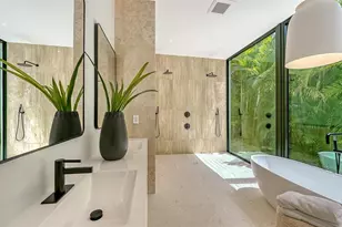 1642 Bahia Vista St, Sarasota, FL 34239 - Photo 45