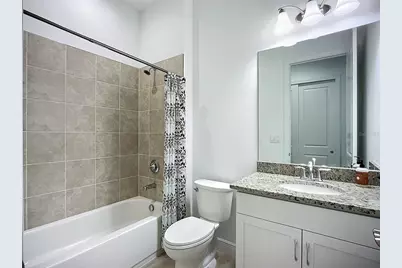 9132 Bernini Place, Sarasota, FL 34240 - Photo 17