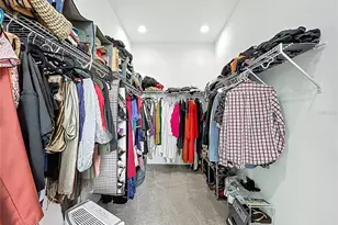 9132 Bernini Pl, Sarasota, FL 34240 - Photo 15