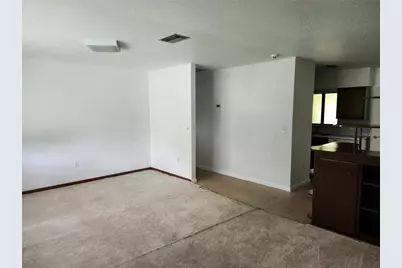 411 31st Avenue E, Bradenton, FL 34208 - Photo 5