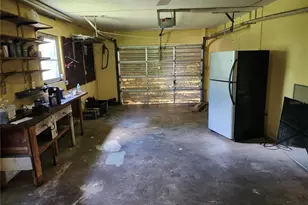 411 31st Ave E, Bradenton, FL 34208 - Photo 17