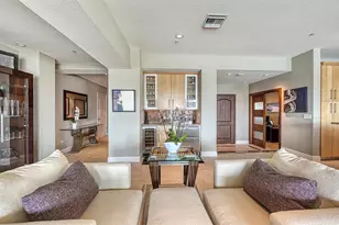 650 Golden Gate Point, Sarasota, FL 34236 - Photo 15