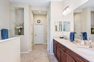 12705 Stone Ridge Pl, Lakewood Ranch, FL 34202 - Photo 23