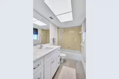 185 Vista Hermosa Circle, Sarasota, FL 34242 - Photo 15