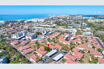 185 Vista Hermosa Circle, Sarasota, FL 34242 - Photo 23