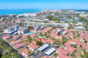 185 Vista Hermosa Cir, Sarasota, FL 34242 - Photo 23