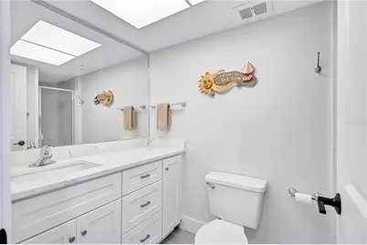 185 Vista Hermosa Circle, Sarasota, FL 34242 - Photo 17