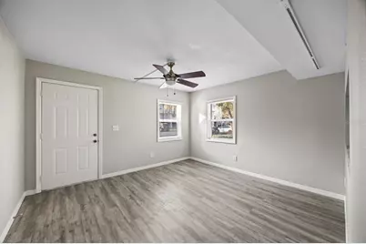 7169 E Bank Drive #7169, Tampa, FL 33617 - Photo 5