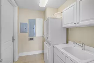 130 Riviera Dunes Way, Palmetto, FL 34221 - Photo 37