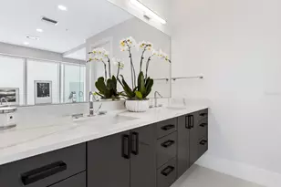 540 N Tamiami Trl, Sarasota, FL 34236 - Photo 19