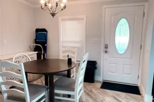 5707 45th St E, Bradenton, FL 34203 - Photo 9