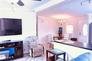 5707 45th St E, Bradenton, FL 34203 - Photo 3