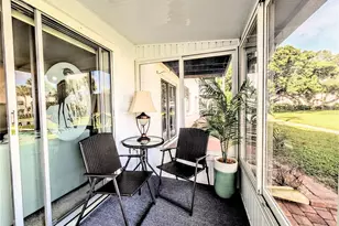 2303 Sunset Dr, Bradenton, FL 34207 - Photo 25