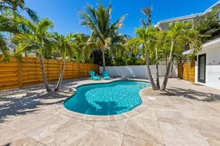 412 Alamanda Rd, Anna Maria, FL 34216 - Photo 31