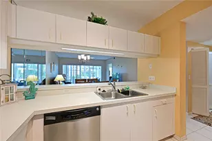 4705 Sand Trap Street Circle E, Bradenton, FL 34203 - Photo 17