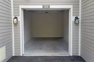 6515 Brook Village Cove, Bradenton, FL 34202 - Photo 3