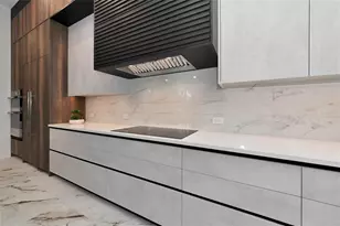 2375 Floyd St, Sarasota, FL 34239 - Photo 7