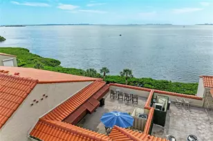 4557 Bay Club Dr, Bradenton, FL 34210 - Photo 15