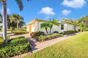 13612 Abercrombie Dr, Englewood, FL 34223 - Photo 5