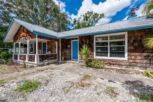 747 42nd St, Sarasota, FL 34234 - Photo 3