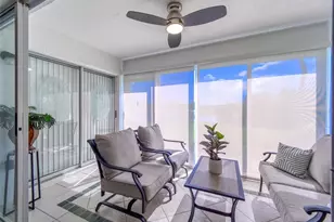 5204 Wedgewood Ln, Sarasota, FL 34235 - Photo 11