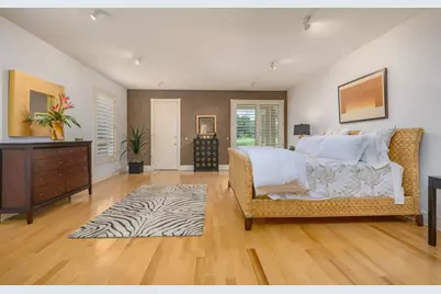 981 Longboat Club Road, Longboat Key, FL 34228 - Photo 41