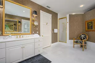 981 Longboat Club Rd, Longboat Key, FL 34228 - Photo 45