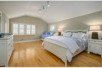 981 Longboat Club Road, Longboat Key, FL 34228 - Photo 55