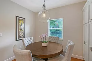 1685 6th St, Sarasota, FL 34236 - Photo 9