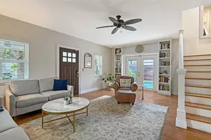 1685 6th St, Sarasota, FL 34236 - Photo 7