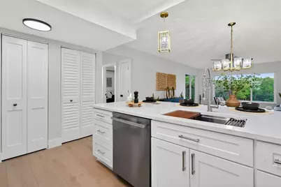 4540 Gulf Of Mexico Drive #204, Longboat Key, FL 34228 - Photo 15