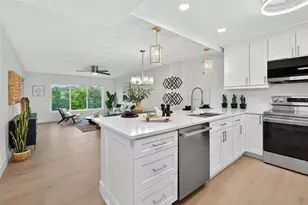 4540 Gulf of Mexico Dr, Longboat Key, FL 34228 - Photo 3